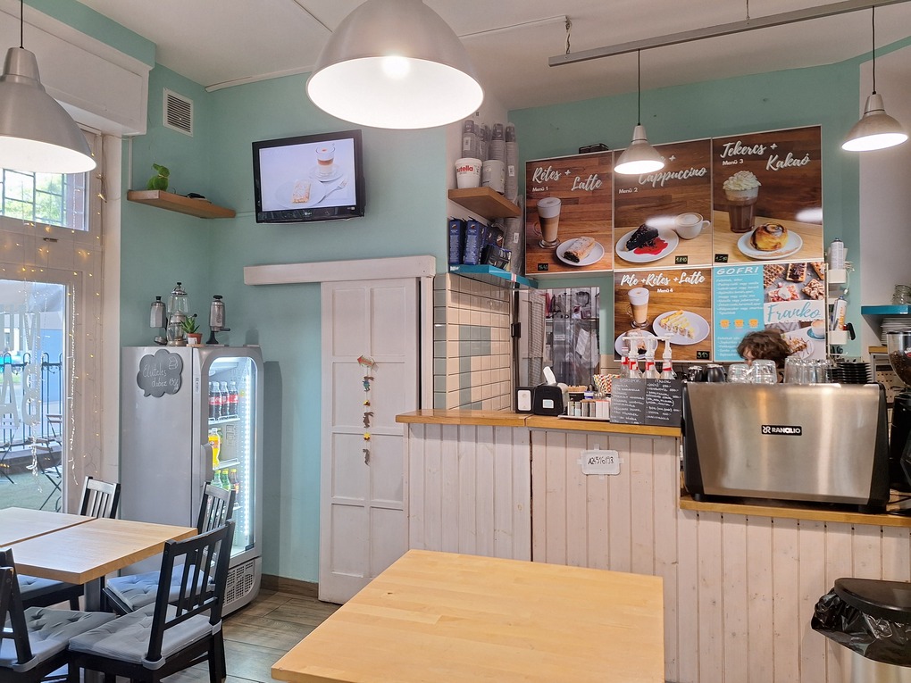 Kép a Franko tejbár belső részéről